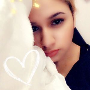 Meet your Posher, Janel